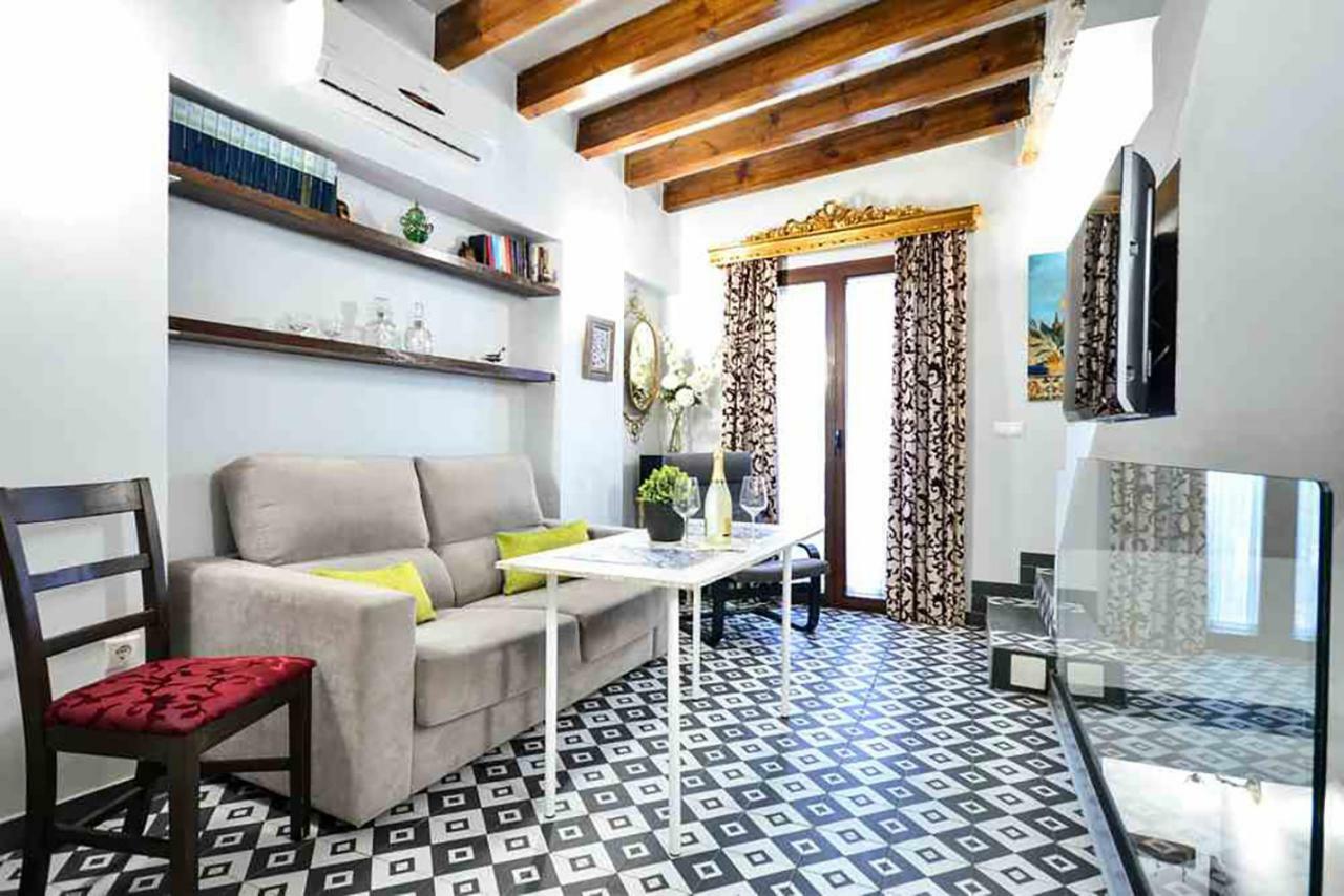 סביליה Casa Alfalfa 2 Dormitorios Terraza Y Solarium Privado מראה חיצוני תמונה